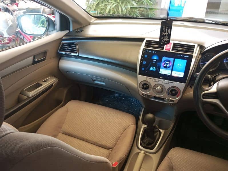 Honda City IVTEC 2018 Excellent Condition 2