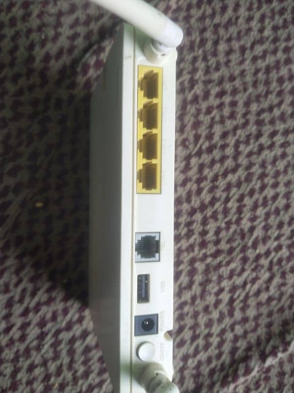 XPON ROUTER FRESH CONDITION 2