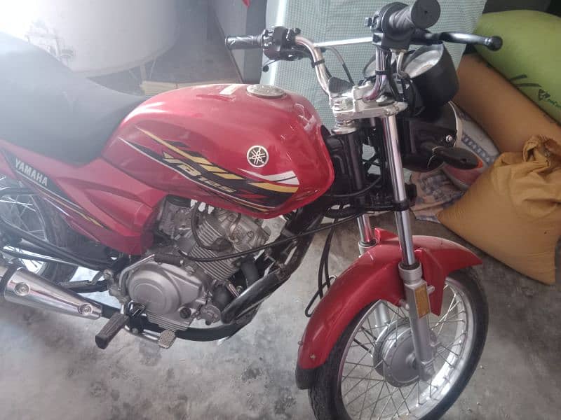 Yamaha YB 125Z 3