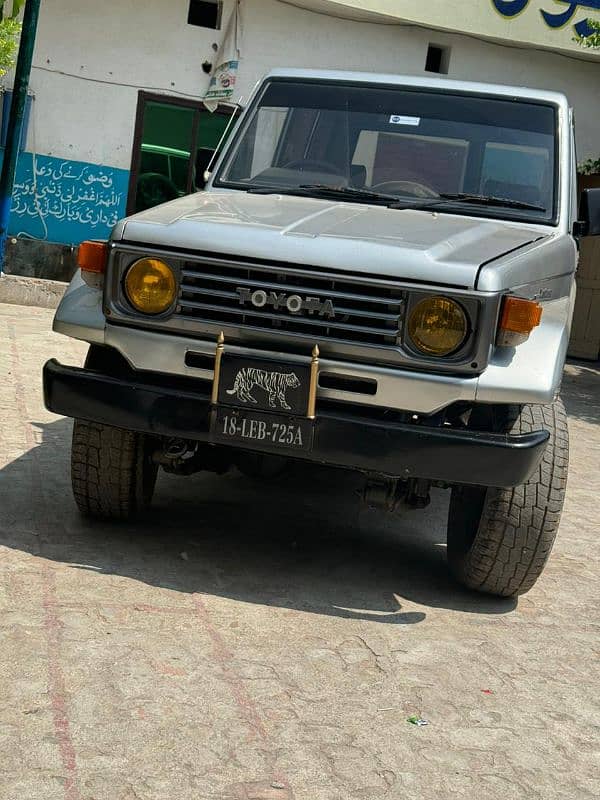 Toyota Land Cruiser 1989 1