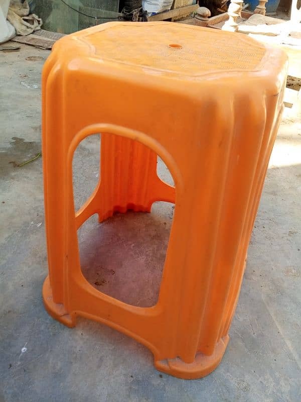 plastic stool 1