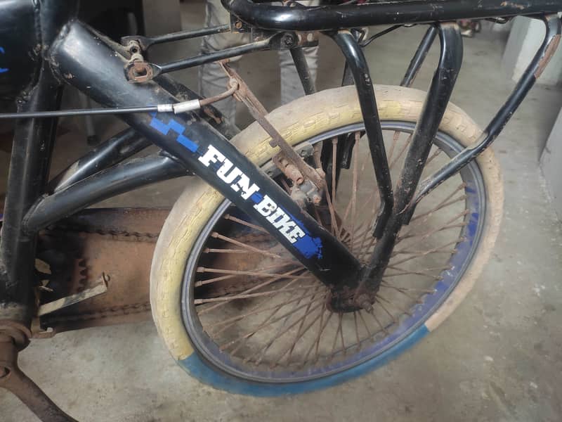 Bicycle For kids in good condition 3