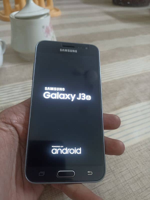 Galaxy J3 (6) 1