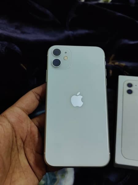 iphone 11 128gb Non Pta (factory unlock) full box 1