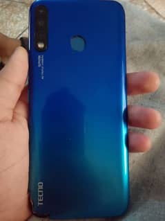 Tecno spark 4  Ram 3 Rom 64