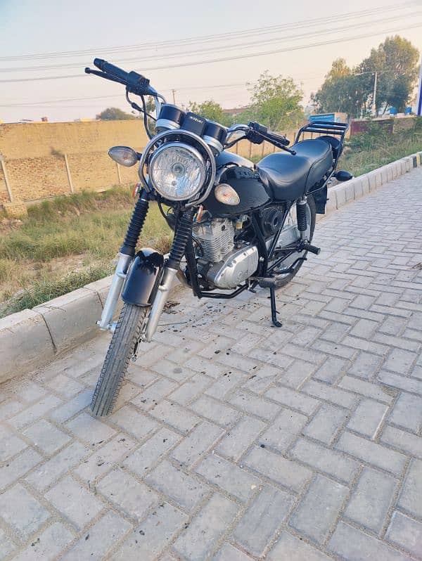 Suzuki GS 150 2015 fresh 1