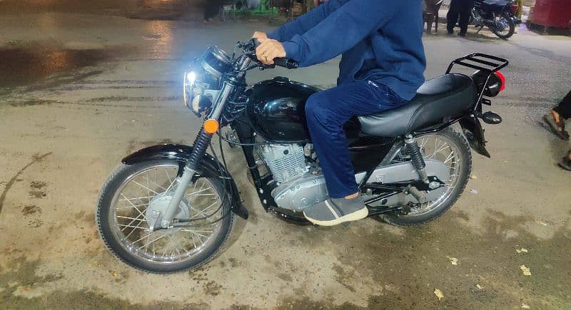 Suzuki GS 150 2015 fresh 6