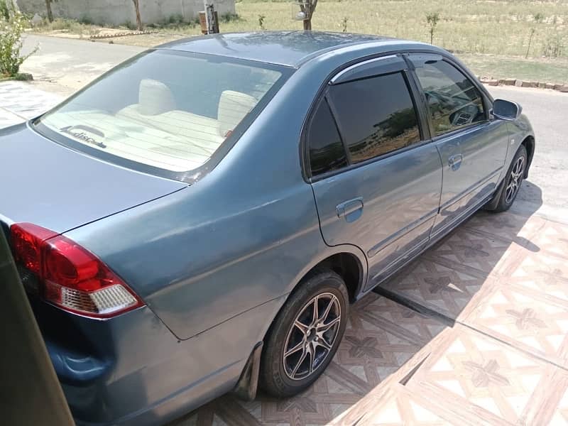 Honda Civic EXi 2004 3