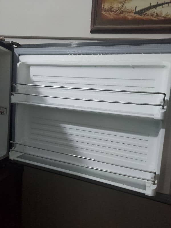 Dawlance Inverter Refrigerator Energy Efficient with Spacious Design 11