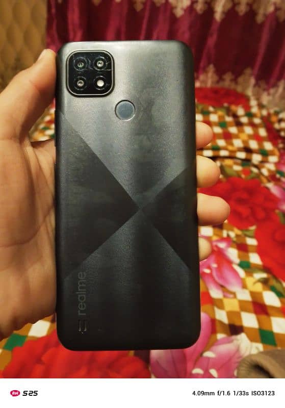 realme c21 box Sath hai 3gb ram 32 gb 1