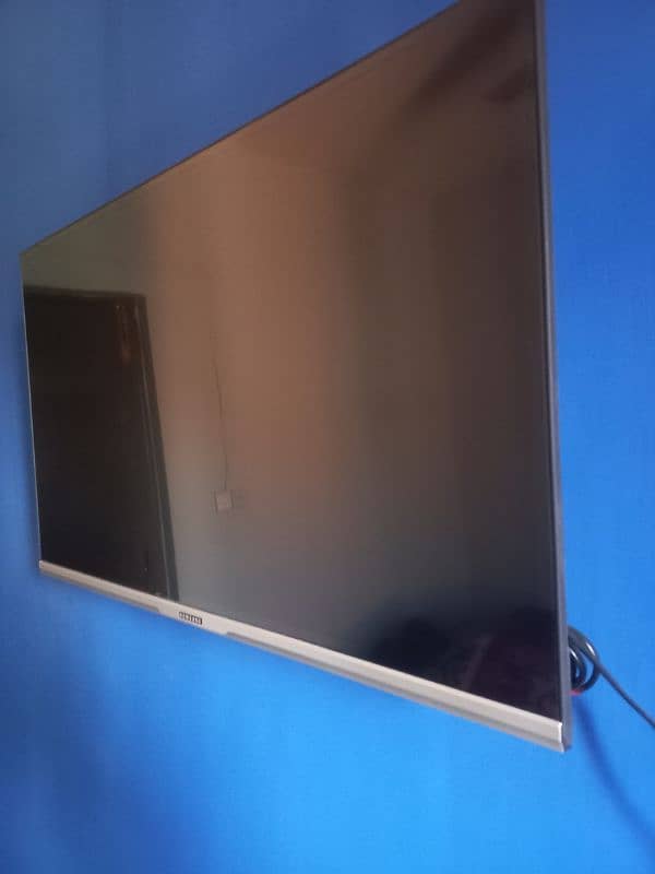 32 inches smart samsung led for slae 0