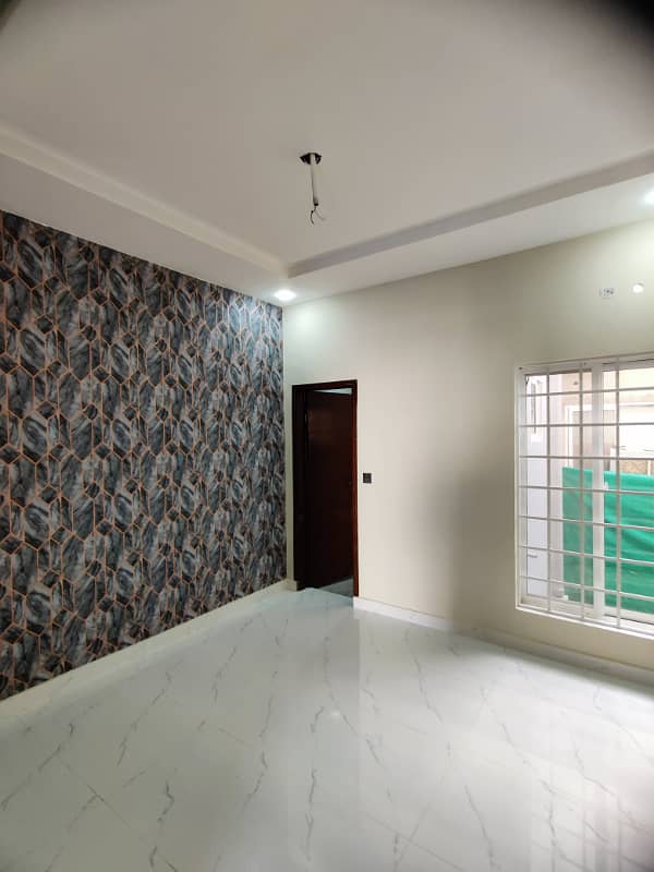 5 MARLA TRIPLE STORY HOUSE FOR SALE IN NASHEMAN E IQBAL PHASE 2 21