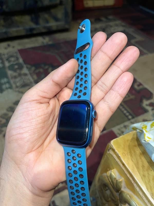 Apple Watch Series 7 1