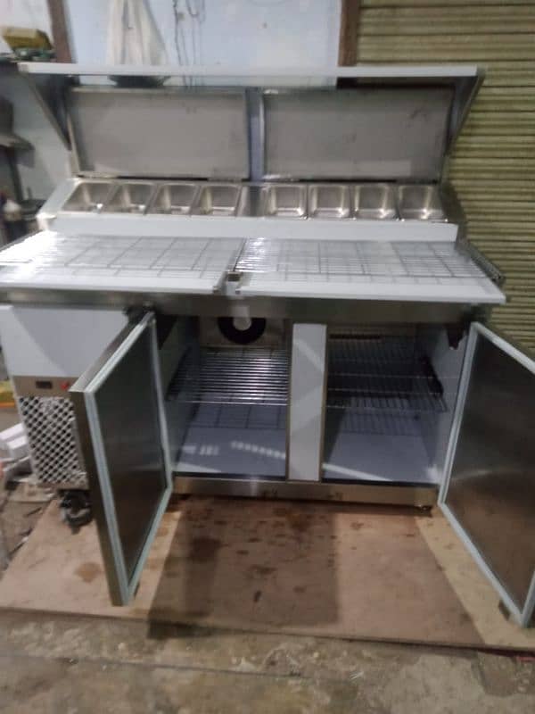 Bain-marie commercial kitchen equipment Consultant pizza oven 18