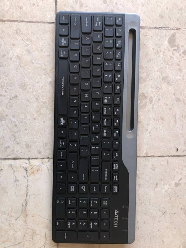 A4Tech FBK25 Bluetooth Keyboard 0