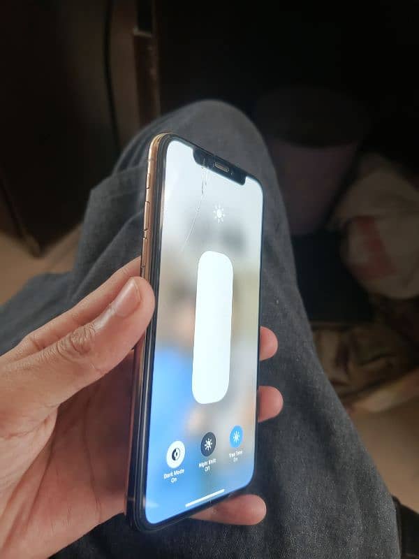 Iphone Xs for sale 256 gp non pta factory 4