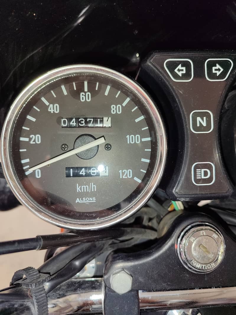 Suzuki GS 150 SE 2022 7