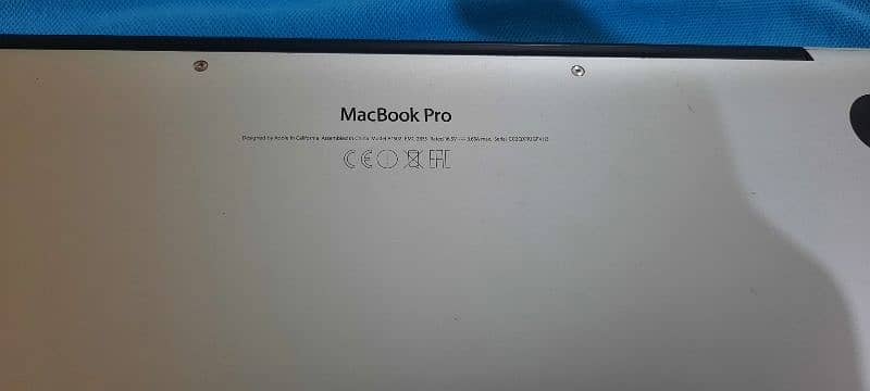 Macbook Pro core i5 2015 7