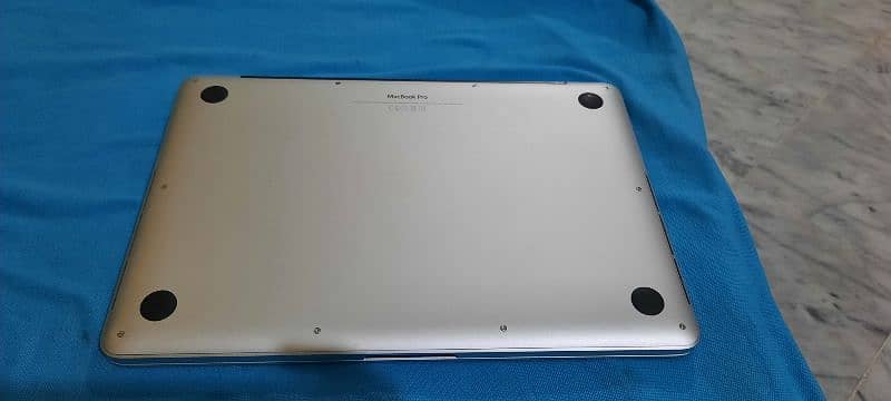 Macbook Pro core i5 2015 8