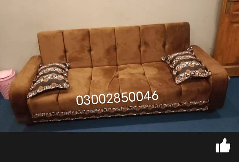 Cumbed stylish modern 3 seater 0