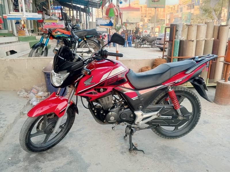 Honda CB 150f 2