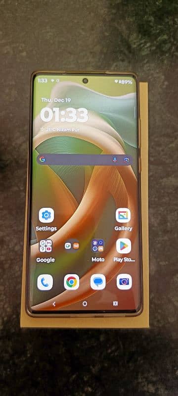 Moto G 85 Just box open 5