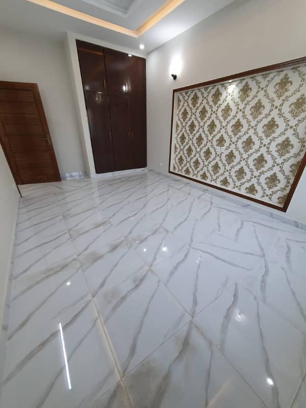 7 Marlas Ground Floor Tile Flooring Park Facing Gas Boring G-13/2 6