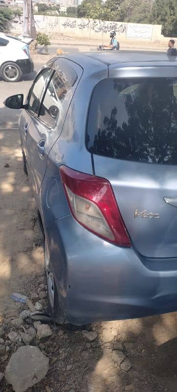 Toyota Vitz 2013 2