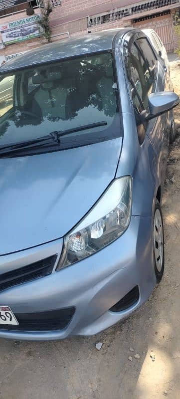 Toyota Vitz 2013 5