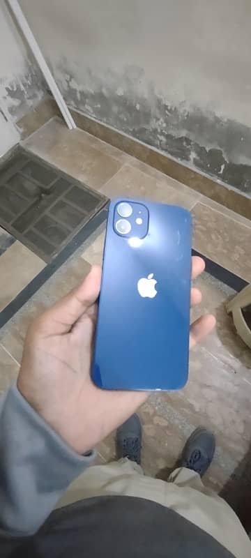 Iphone 12 64gb JV Exchange possible with Google Pixel 6 Series 7