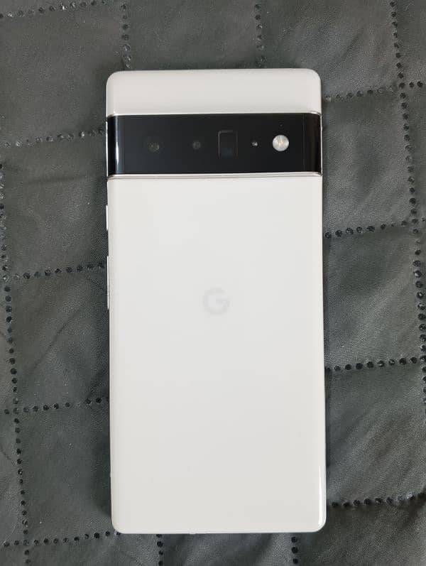 Google Pixel 6 pro 128 gb 10/10 condition 0