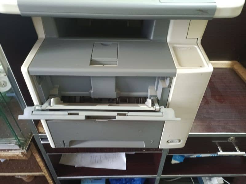 printer machine laptop ka Sath bi connect Hoti ha sirf 20 din chalai h 1