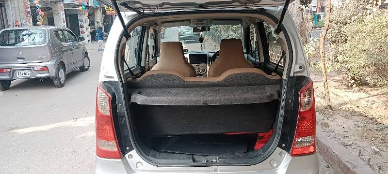 Suzuki Wagon R 2018 10