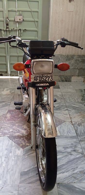 Honda 125 2021 13