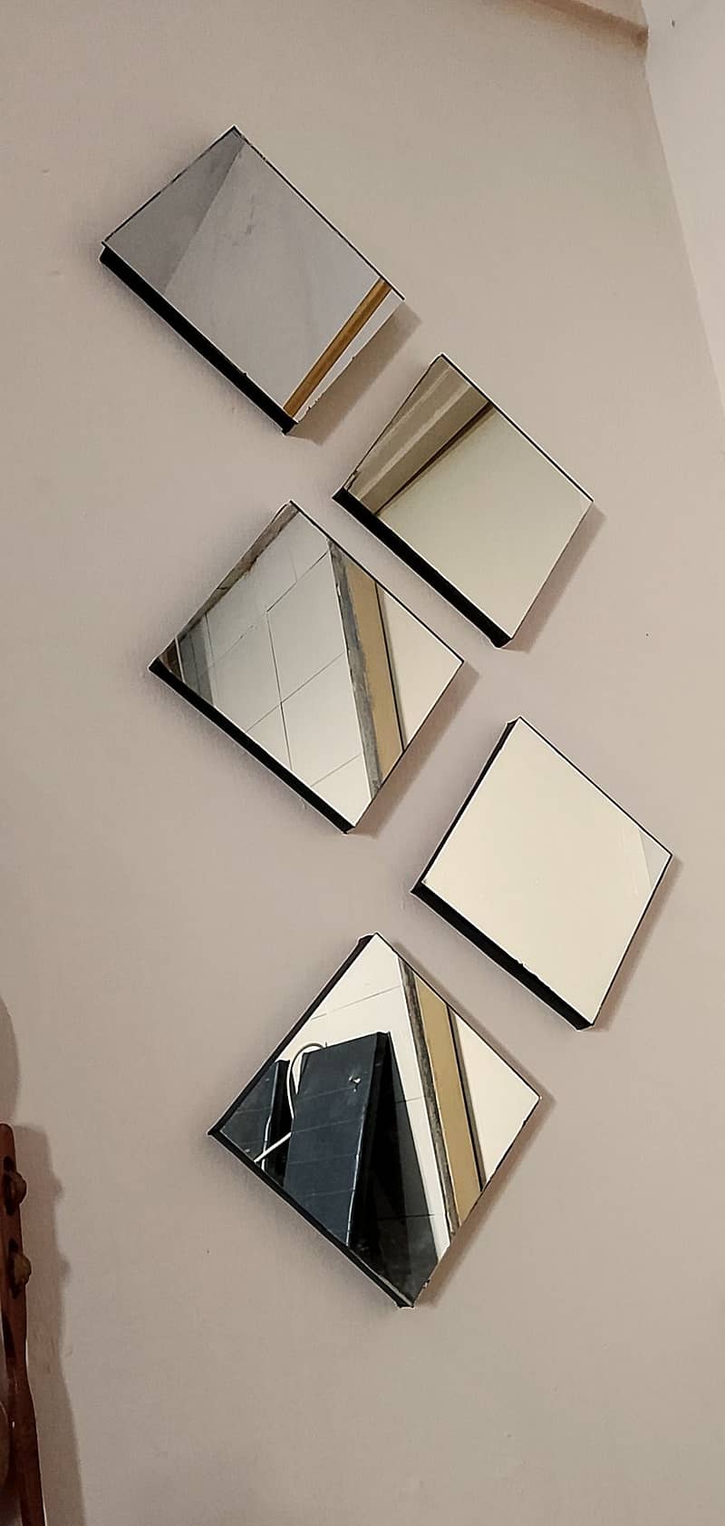 Elegant set of _5_ looking mirrors. 3