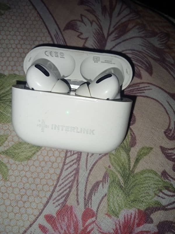 Interlink Airpods pro 1