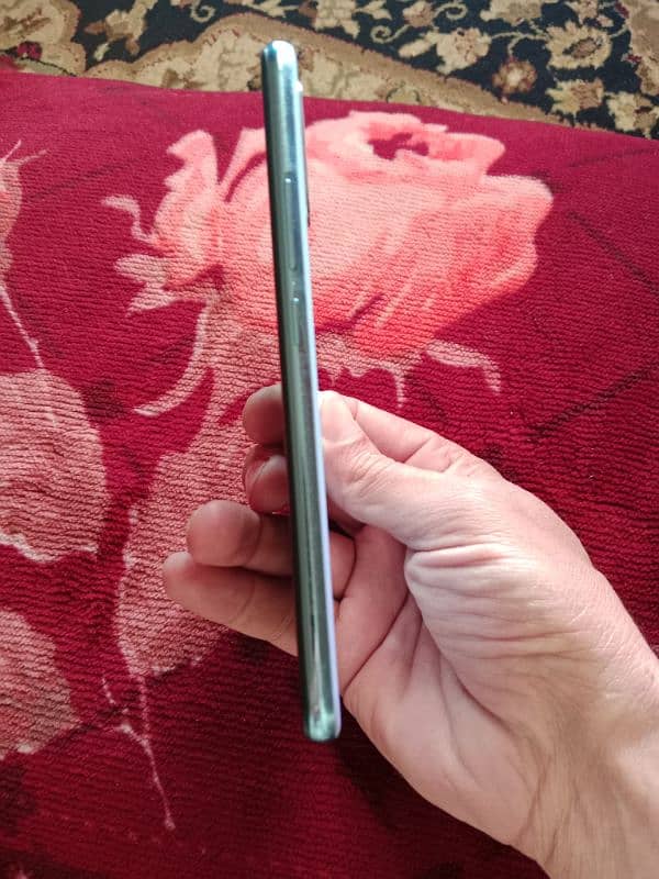 vivo s1 with original box and charger 5