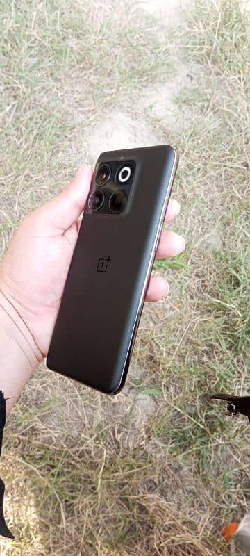 "OnePlus Ace Pro – Flagship Performance, Excellent Condition 3