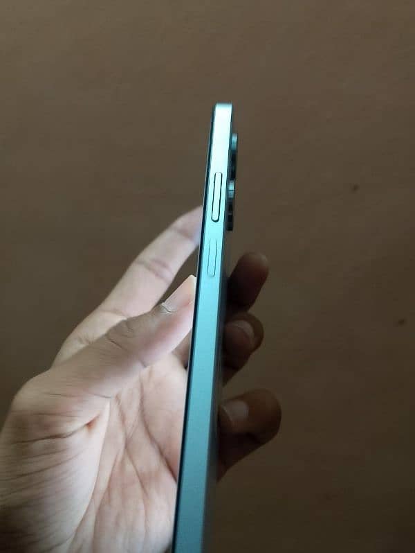 realme note 60 with all accessories 3