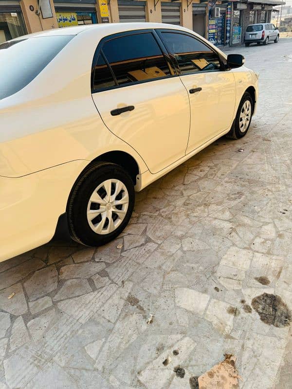 Toyota Corolla XLI 2014 3