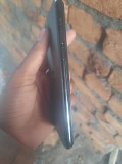 i phone 11 pro pta aproved