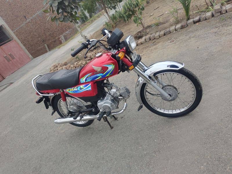 Honda 70 cc 03068142278 8