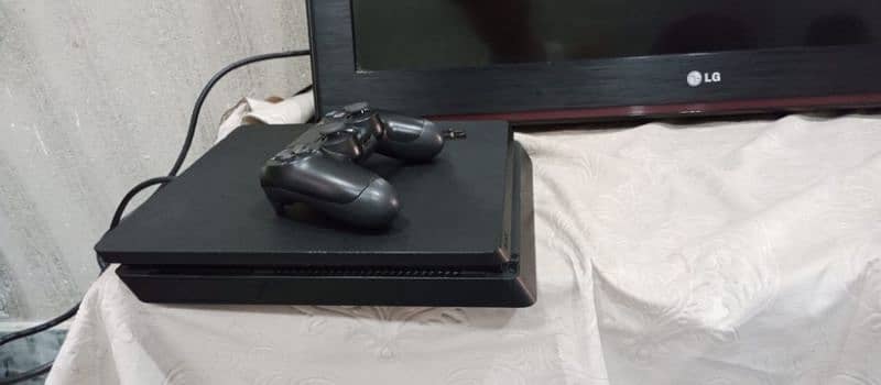 Playstation 4 slim 500GB Jailbreak 1