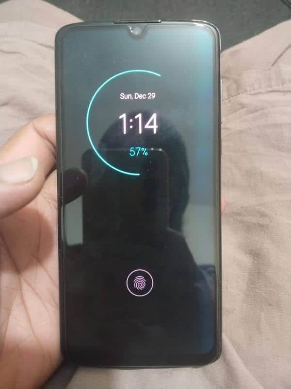 moto z4 4gb 128gb pta official approve 0