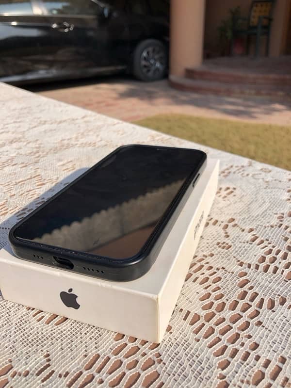 Iphone 12 PTA approved complete box 0