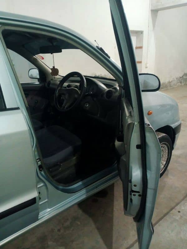 Hyundai Santro 2005 model 70% genuine 6