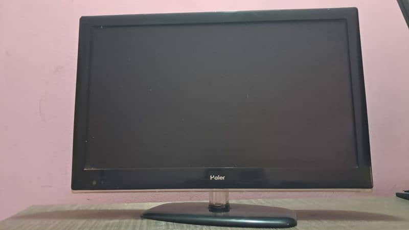 Haier LED TV 19 inches Model 2001 1