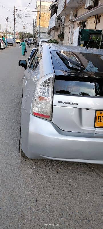 Toyota Prius 2011 silver 6