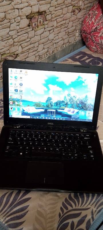 Dell Laptop - Intel Core i3, 8GB RAM, 64-Bit Windows 10 Pro 8