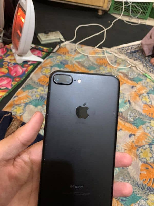 Iphone 7+ 128gb argent sell 5